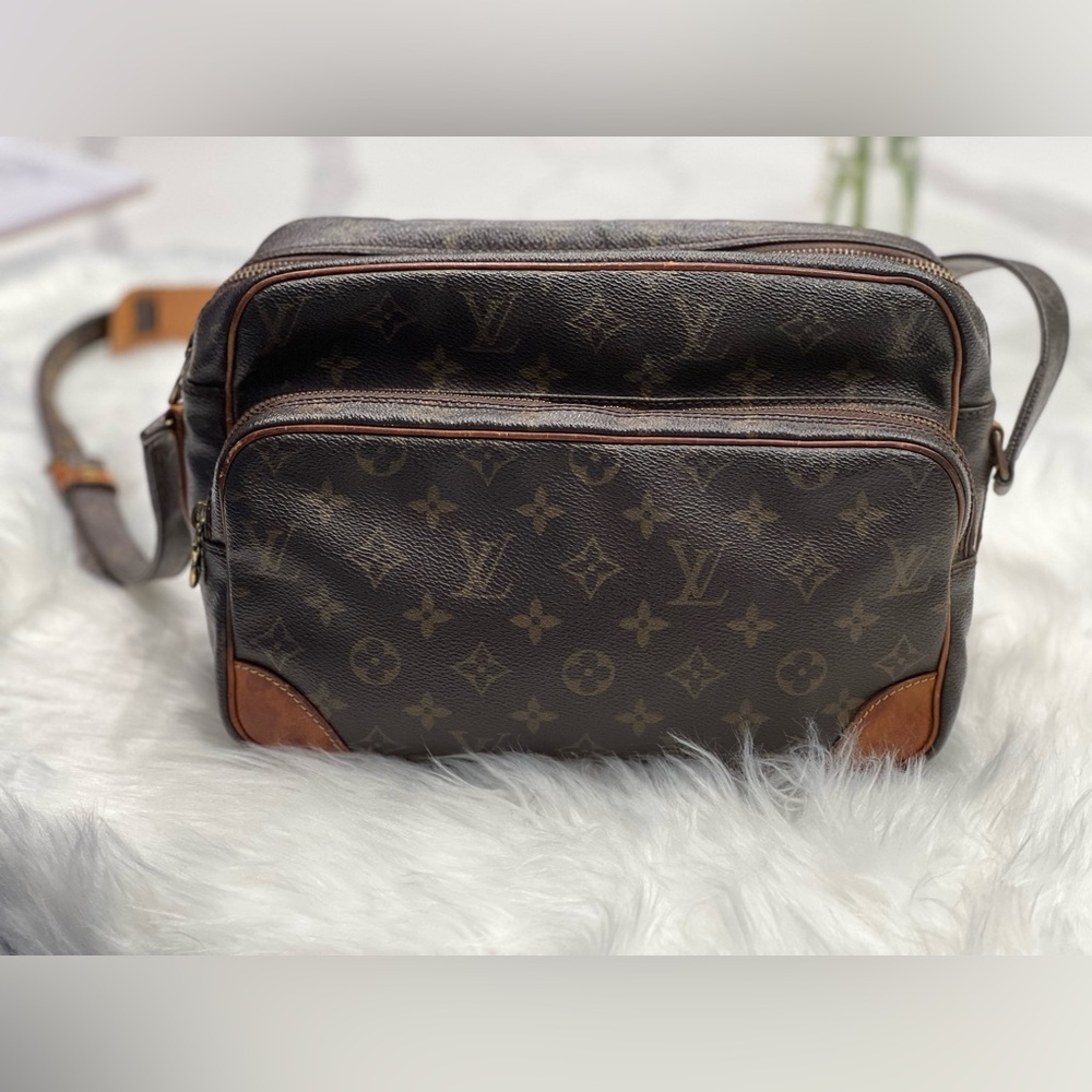 ✨ Vintage LV Monogram Amazone Crossbody | Investment Piece